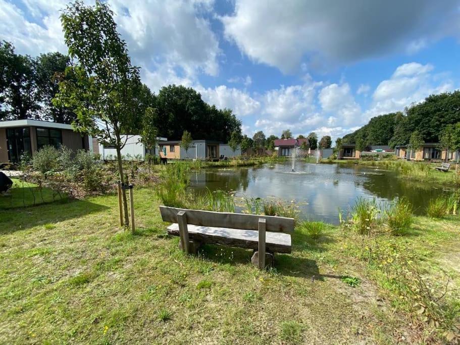 Kindvriendelijk Luxe Chalet In De Bossen Met Prive Sauna Harderwijk Exterior photo